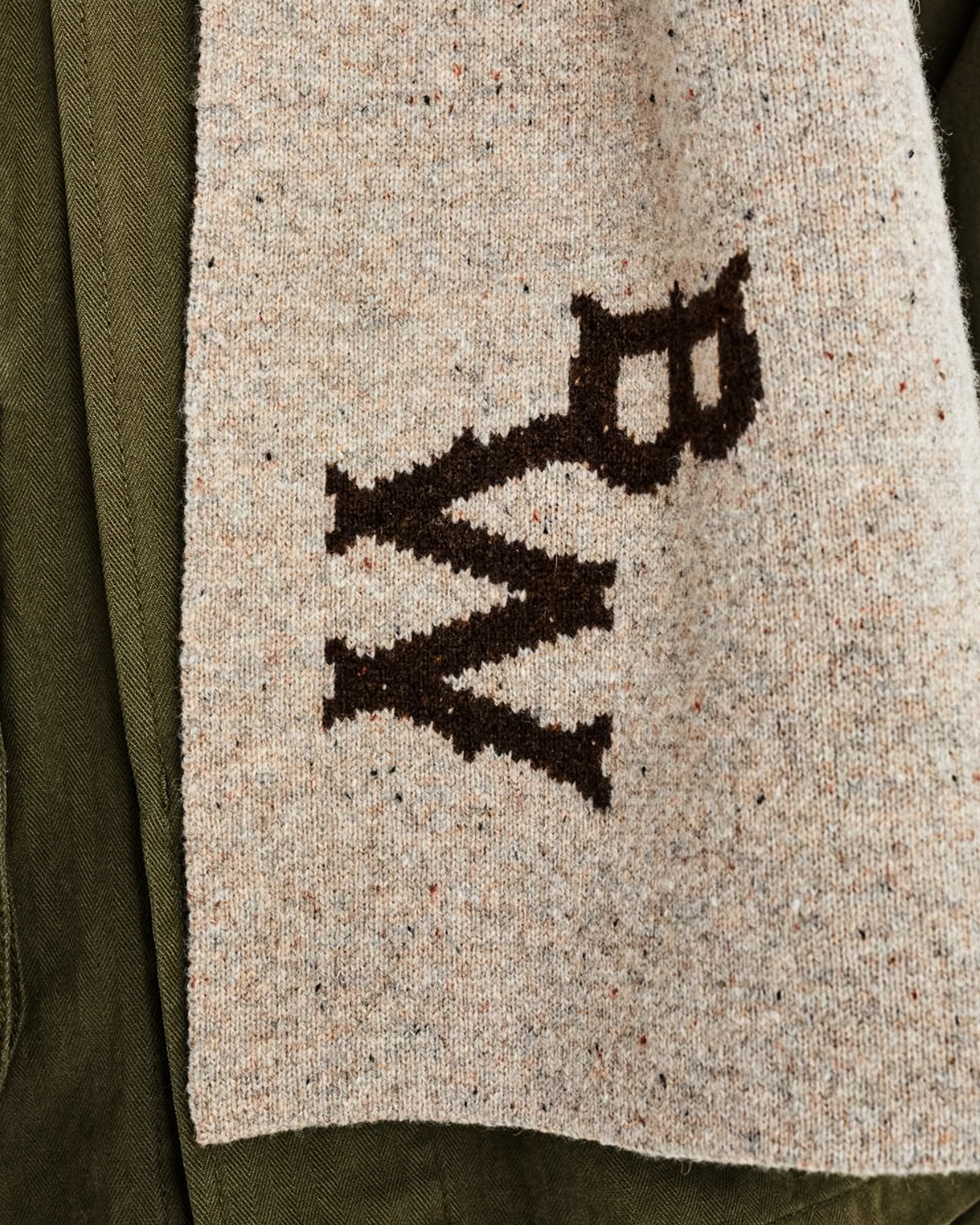 BW Scarf - Beige - Image 4