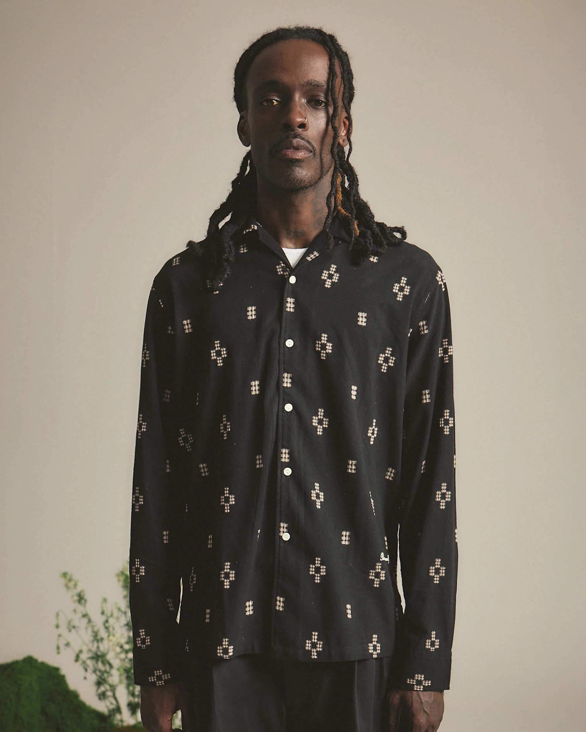 Kelp L/S Shirt - Black - Image 2